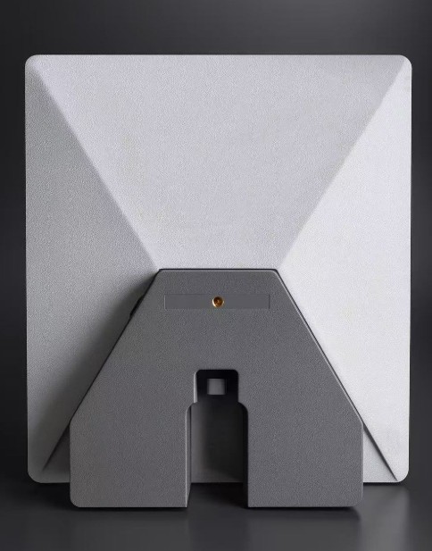Battery Lite clip-on detail